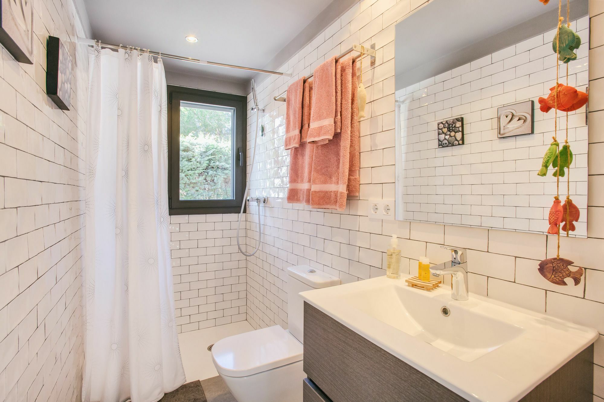 Flateli Montjuic Apartamento Girona Exterior foto